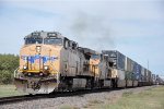 Intermodal cruises west over the diamond